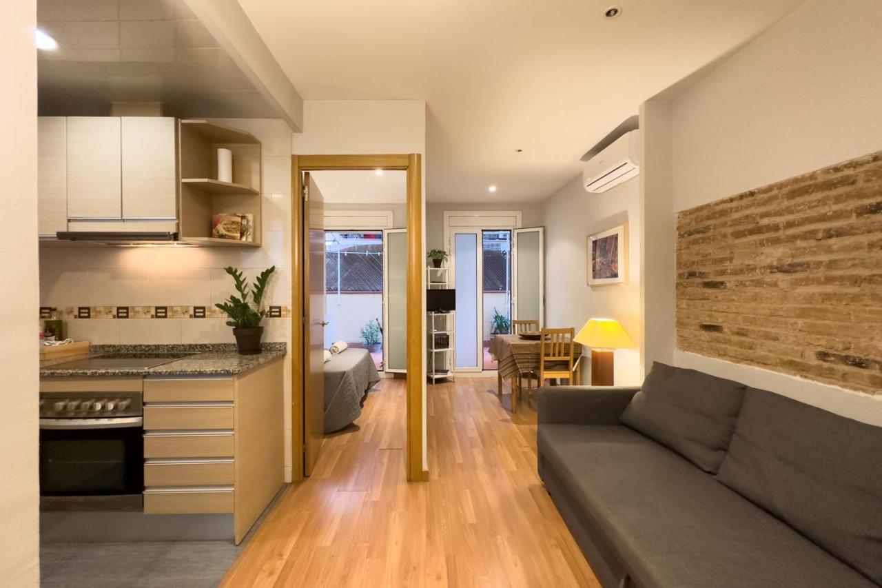 Aparteasy - Gracia Apartments Barcelona Exterior foto